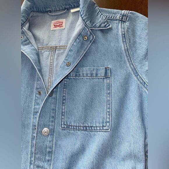 Levi’s Denim Jumpsuit M Short Sleeve Snap Button Front Cropped Utility One-Piece - Picture 7 of 12